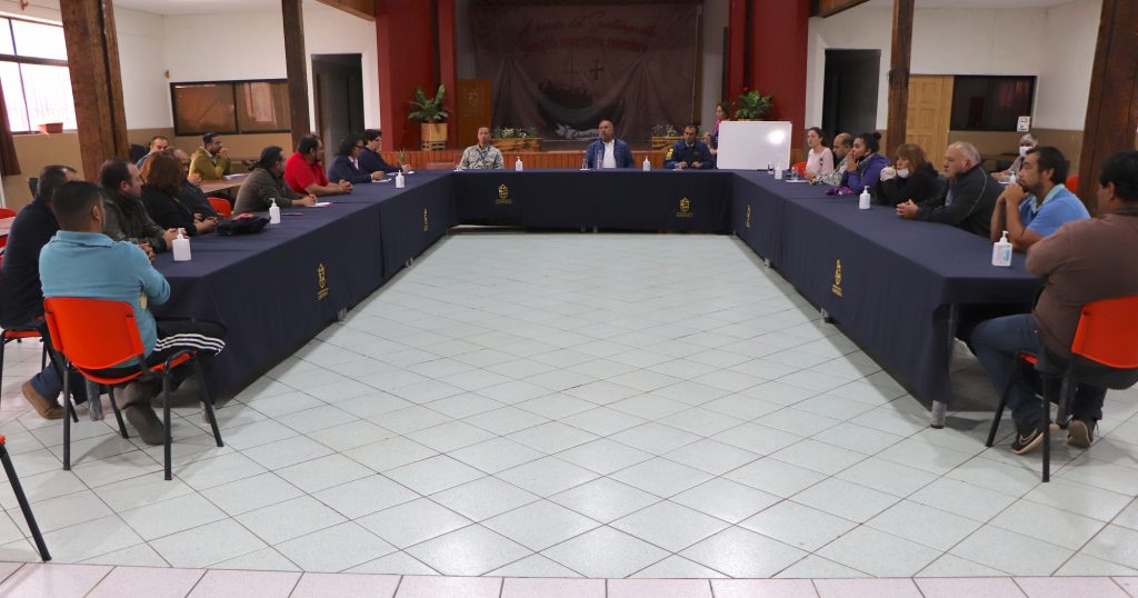 colectivos 200320.JPG